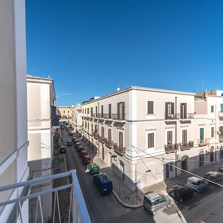 B&B Camera A Sud Maris Trani Kültér fotó